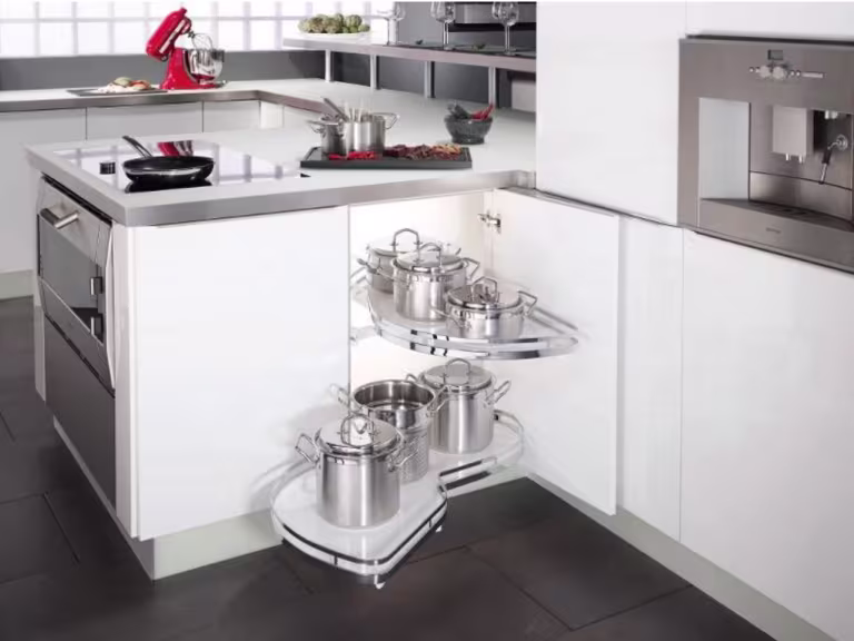 Corner kitchen corner unit